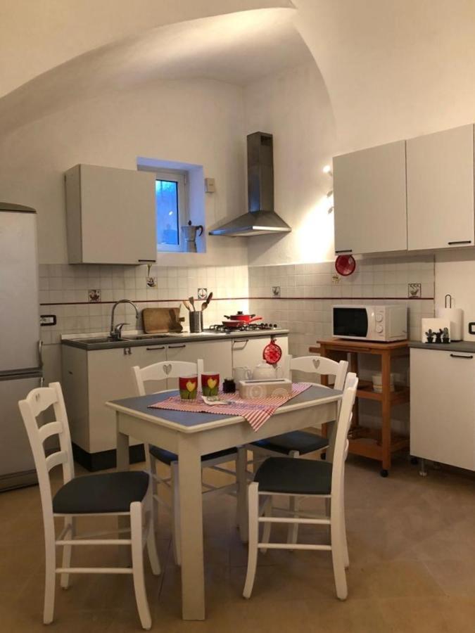 La Loggia Di Na Villa Albenga Exterior photo